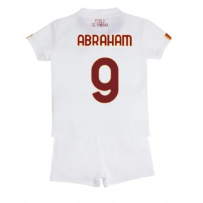 AS Roma Tammy Abraham #9 babykläder Bortatröja barn 2022-23 Korta ärmar (+ Korta byxor)